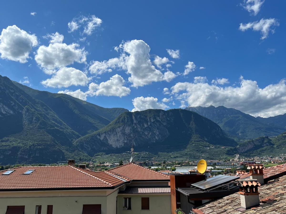 Sweet Home Apartment Riva del Garda Buitenkant foto